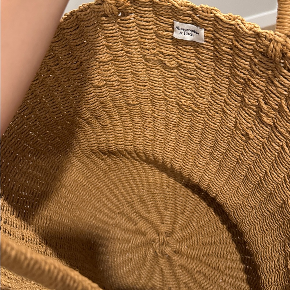 Abercrombie Tan Woven Tote Bag - Picture 3 of 3